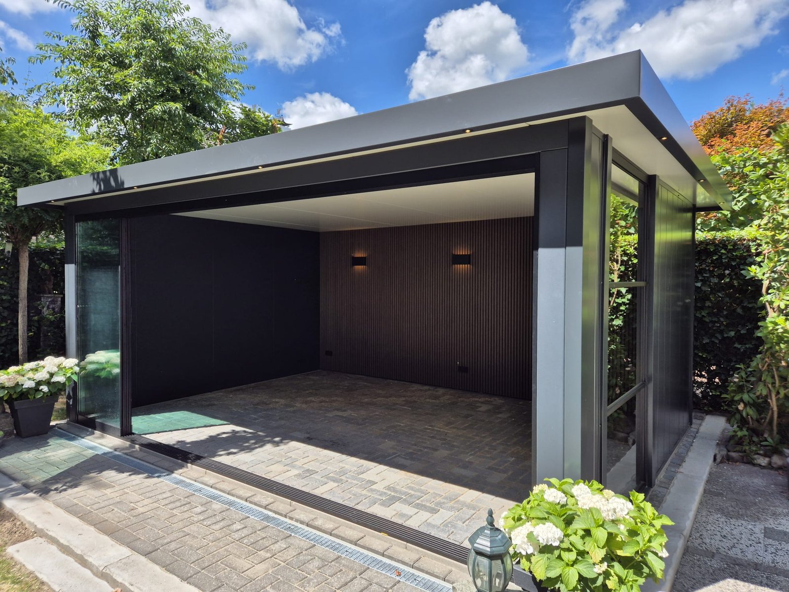 veranda met vast glas steellook